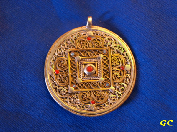 Tibetan pendant (front)