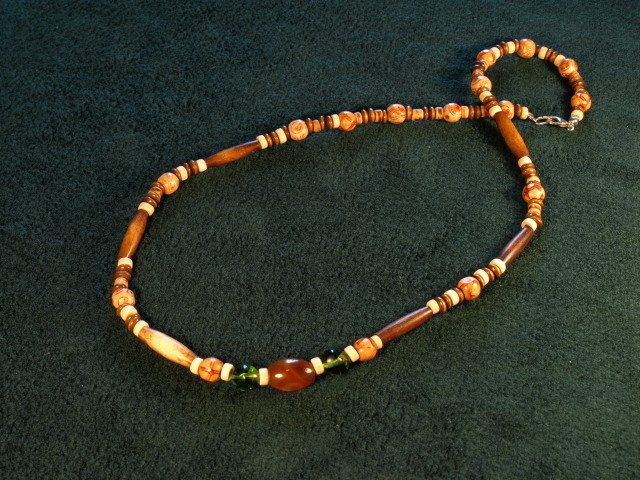 Tahitian necklace 2