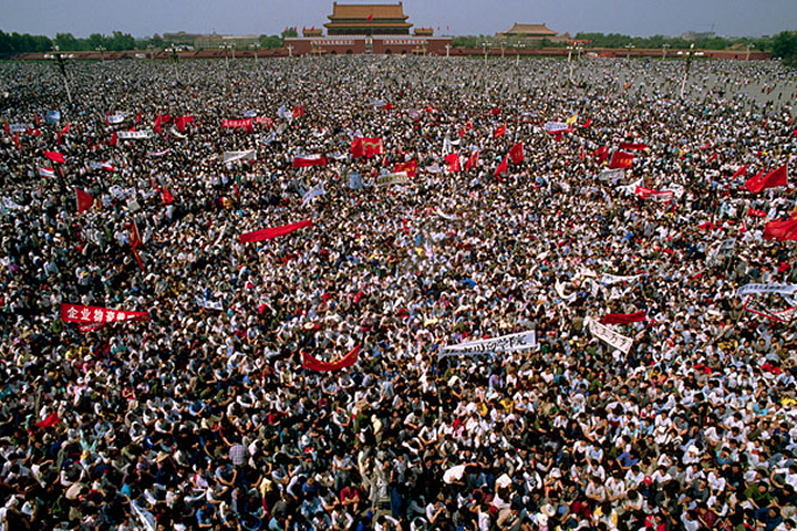 Pic 1-Tiananmen Square 1989 May-June